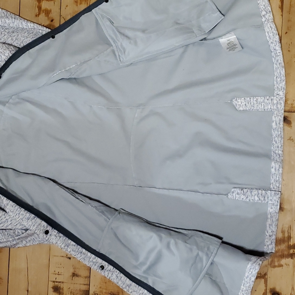 Wind River Jacket - Picture 9 of 10